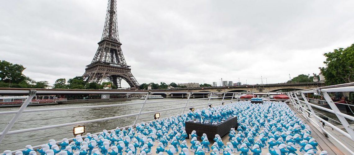 Smurf figurines near the Eiffel Tower to mark Global Smurfs Day on June 22 in Paris, France. (Photo: Getty Images)